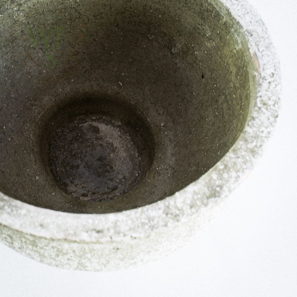 7" Clay Pedestal Pot