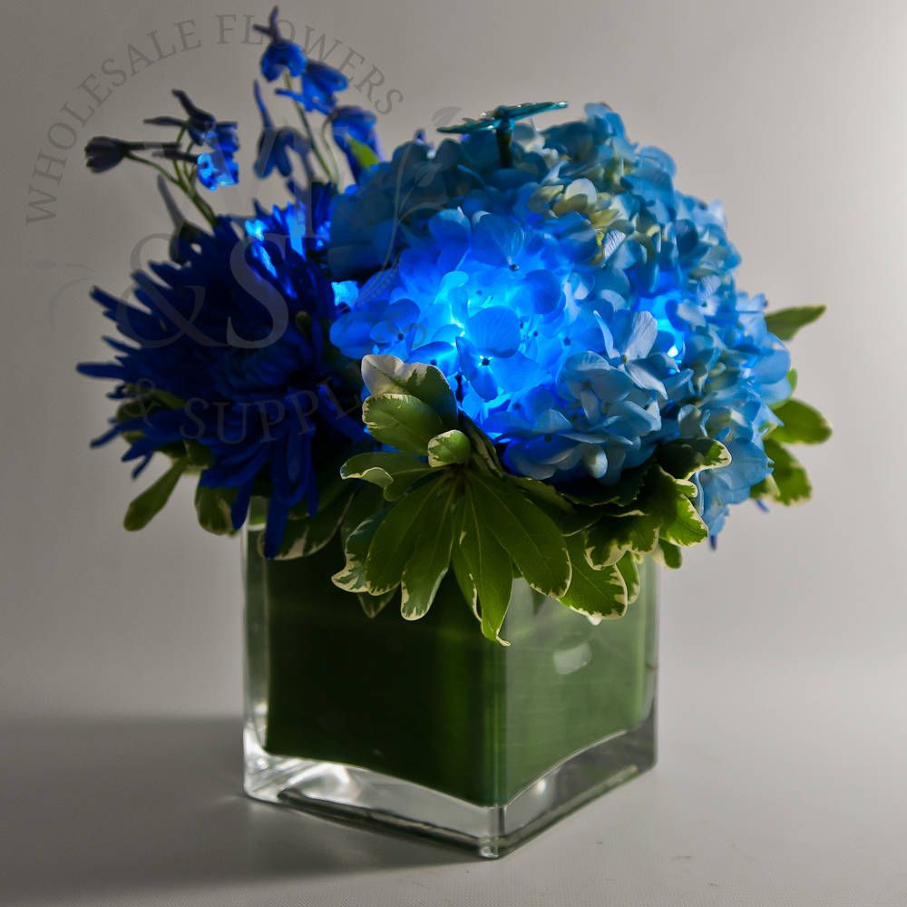 Square Glass Cube Vase 7-inches x 7-inches